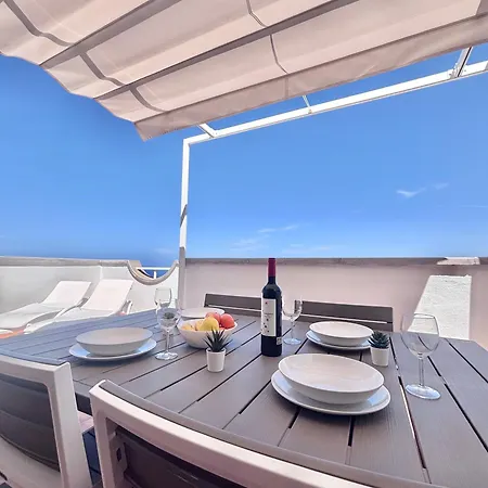 Ocean View Haven, Perla Del Mar Apartment
